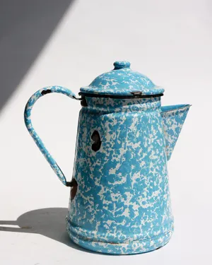 Vintage New Mexico Baby Blue and White Marble Enamelware Coffee Pot Granitware, Speckleware