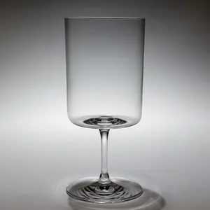 Red Wine Glasses Round Long Stem Cocktail Glass Wine Tumbler for Red and White Wine for bar Hotel Practical