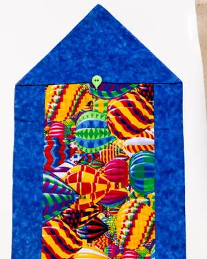 Handmade Vintage Decorative Bright Colorful Quilted Table Runner Blue with Colorful Hot Air Balloons