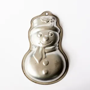 Frosty the Snow man Cake Pan