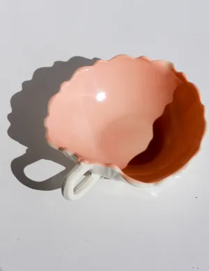Anchor Hocking Oyster & Pearl heart-shaped nappy/candy dish