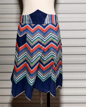 Vintage 1970s Chevron Zigzag Handkerchief Hem Apron, Navy Blue, Blues and Red