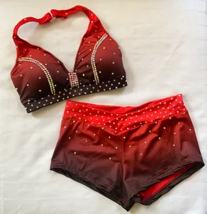 Custom red/black ombre Small