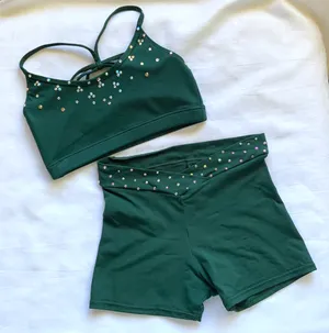 Standard Motionwear Hunter green midrise Small