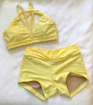 Custom Details lemon yellow midrise Small