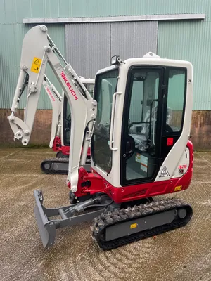 Takeuchi TB216 1.7t (Mini-Digger - Cabbed)