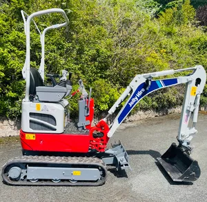 Takeuchi TB210R 1.2T (Micro Digger)