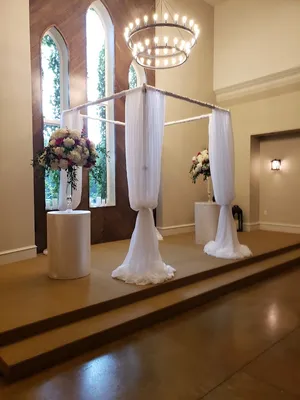 Square Chuppah/Pipe and Drape