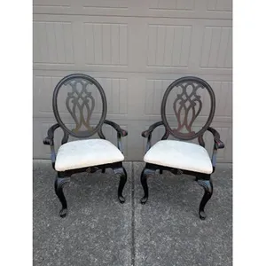 F29 black arm chair