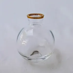 V2 Gold rim bud vase 3.5