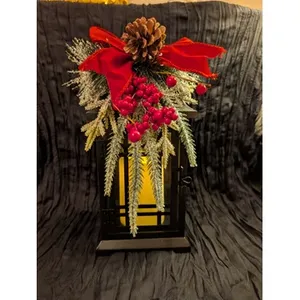 HC17 Black Christmas lantern