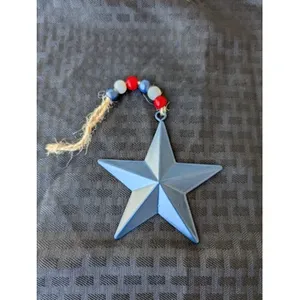 D28 blue metal star