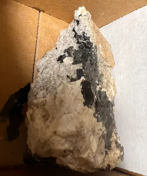 Geology-Tourmaline