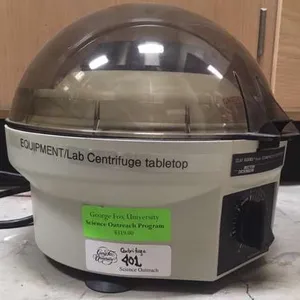 Equipment/Lab-Centrifuge, tabletop