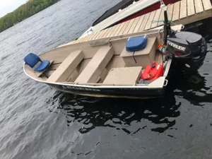 14-ft. Wide Body Legend 15HP