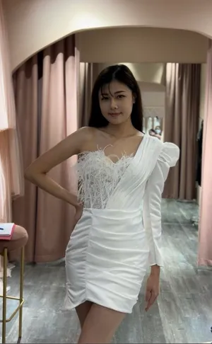 S05AAT 1339 joyce One shoulder long sleeve satin short dress