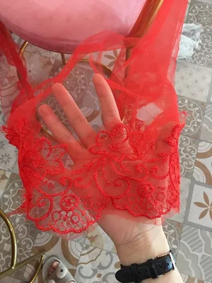 S05AAT 0336 - Round lace veil