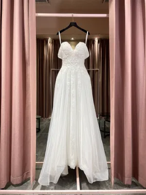S05AAT 0826 - Beaded crystal sweetheart A line off shoulder