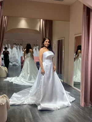 S05AAT 1671 Khai Teoh satin flower tube gown