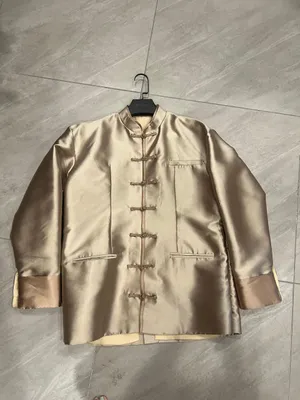 1706 Gold tang suit with gold sleeve and button #62