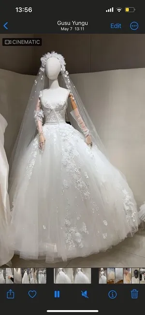 S05AAT 1551 VIP 轻旅 Sheer Strap flower Premium Ball gown