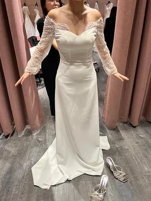 S05AAT 1642 Lace long sleeve off shoulder satin straight gown