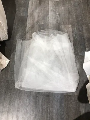 S05AAT 0795 - Plain veil