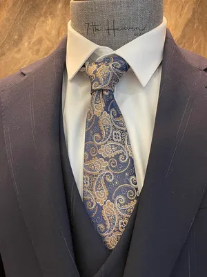S05AAT 1523 Navy Blue base with yellow malay texture