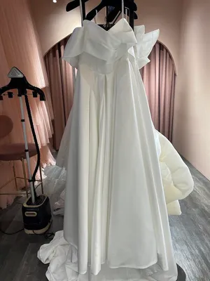 S05AAT 1387 Off shoulder A line Satin plus size Melody