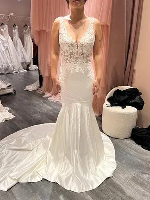 S05AAT 1641 Lace deep v satin trumpet mermaid