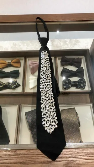 S05AAT 1529 Diamond tie based black