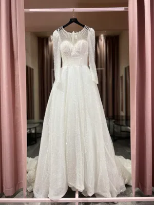 S05AAT 0914 - Full sequins beaded long sleeves ball gown