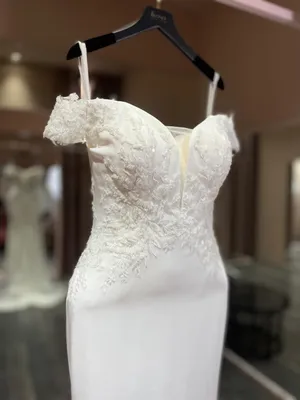 1712 off shoulder deep v lace satin mermaid