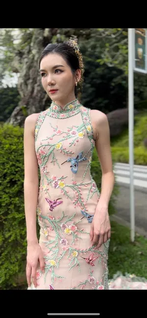 S05AAT 1303 indonesia sangjit cheongsam Rebecca GV Champagne