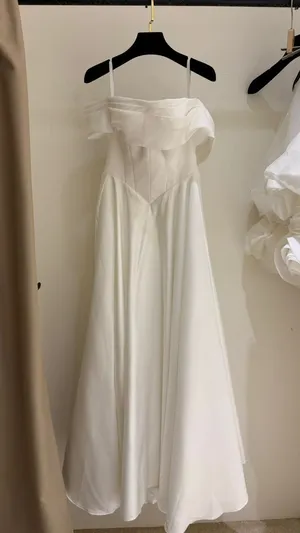 1811 Satin a line off shoulder v waist