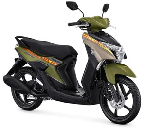 Yamaha Gear  Green