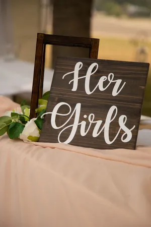 Her Girls Sign