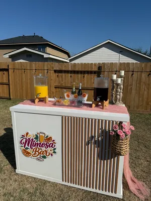 Mimosa Bar