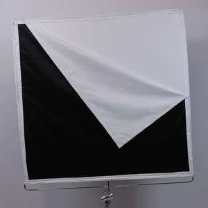 Floppy 4x4 black and white Ultrabounce