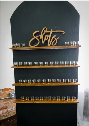 Black Treat Wall (foldable)