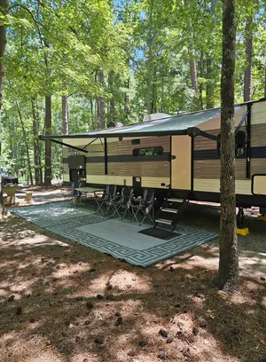 Sportsmen Camper