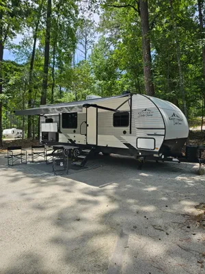 Della Terra Camper