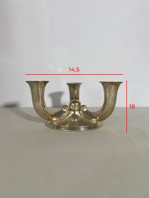 Candelabro a tre braccia