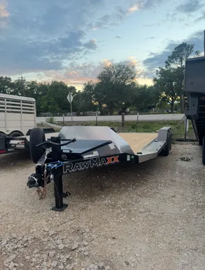 20ft Car Hauler With Drive Over Fenders