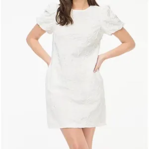 J.Crew Embroidered White Puff Sleeve Shift Dress (size 4)