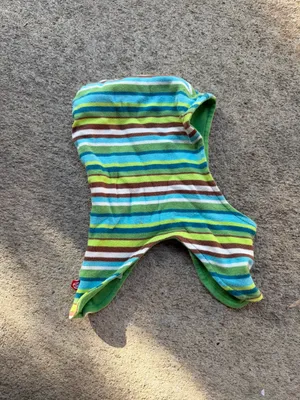 One Size (M): Zutano, White / Blue / Green / Red Stripes