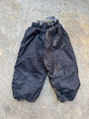 3T: REI, Black