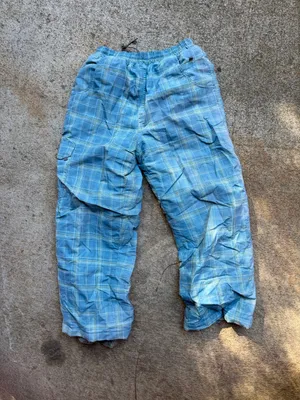 10T: white sierra, Light blue plaid