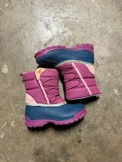 12T: Oshkosh (Purple/Pink/Blue)