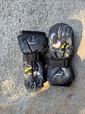 M (2-4): , Batman